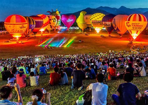 taiwan international balloon festival takes   taitung pinoy formosa