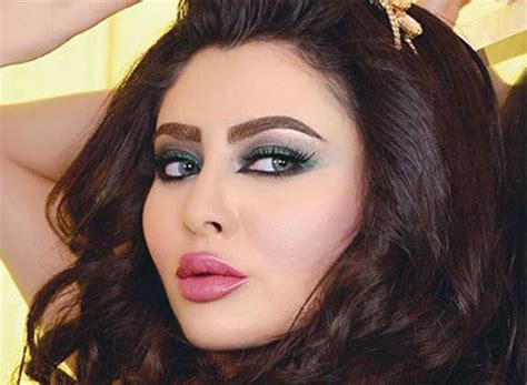 فيديو تتويج مريم حسين ملكة جمال فنّانات الخليج