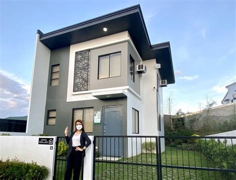 single attached house  sale magalang pampanga  properties march