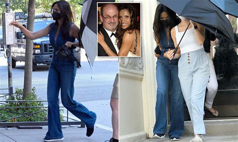 Salman Rushdie S Fourth Wife Padma Lakshmi Is Pictured Out In Nyc