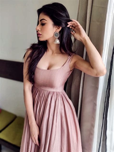 mouni roy keeping it simple and yet so sexy movies