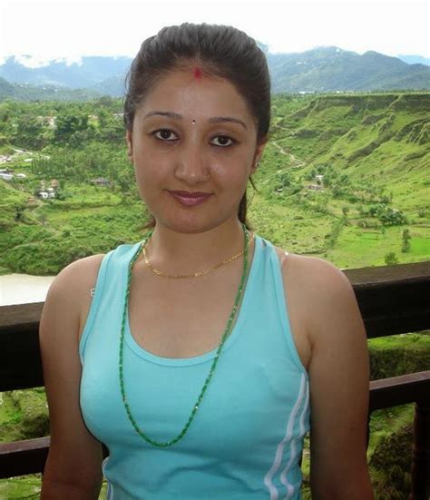 Sabhot Sexy Hot Nepali Bhabhi Pictures