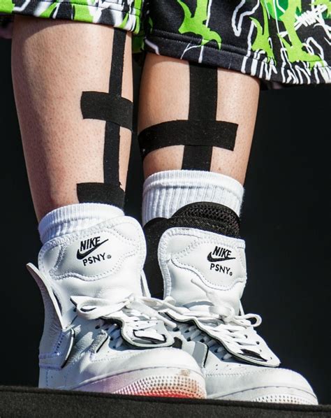 billie eilish  stop wearing  sustainable nike sneakers footwear news