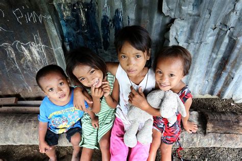 child poverty   philippines unicef philippines