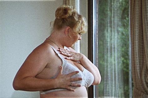 Naked Christa Abel In Das Liebestolle Internat