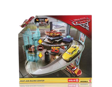 Dan The Pixar Fan Cars 3 Rust Eze Racing Center Playset Target