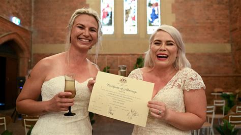 same sex couples in australia marry at midnight to mark