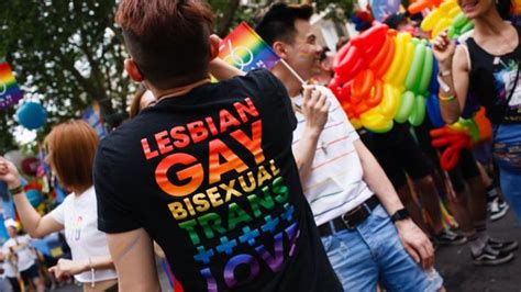 Algunos Creen Que La Bisexualidad Es Un Fetiche Como Que Estás