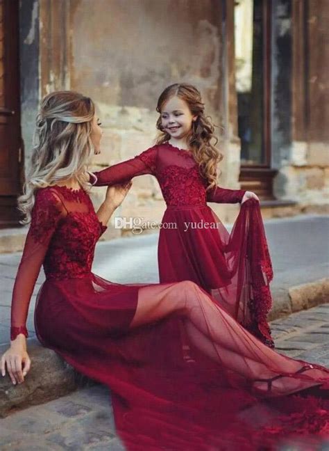 2018 fashion mother and daughter matching a line prom dresses bateau neck burgundy long sleeves