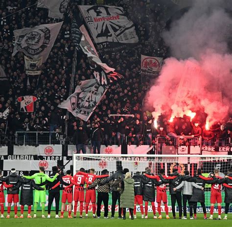 champions league frankfurt naples italy blocks eintracht fans breaking latest news