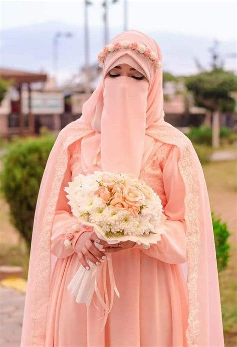 Pin By Besho Hassan On Niqab Hijab Wedding Dresses