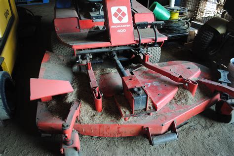 gravely promaster  riding mower wd  front mounted deck  hours yanmar diesel engine