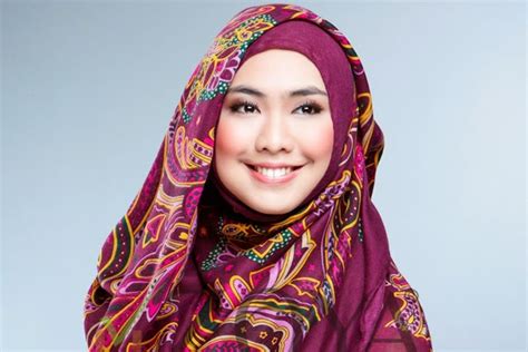 cantik pada wajah wanita muslimah dengan cara solehah pemutih wajah fpd beauty herbal magic