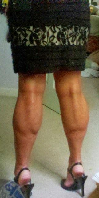 ladies candid muscular calves candid muscular legs calves