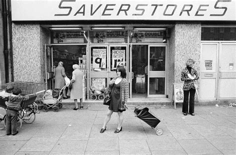 street scenes of england in the 1960s 70s ~ vintage everyday
