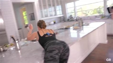 Ronda Rousey Bent Over Her Kitchen Table Porn 79