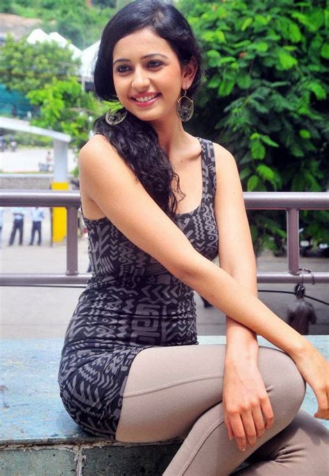 Yaariyan Movie Actress Rakul Preet Singh Sexy Photos