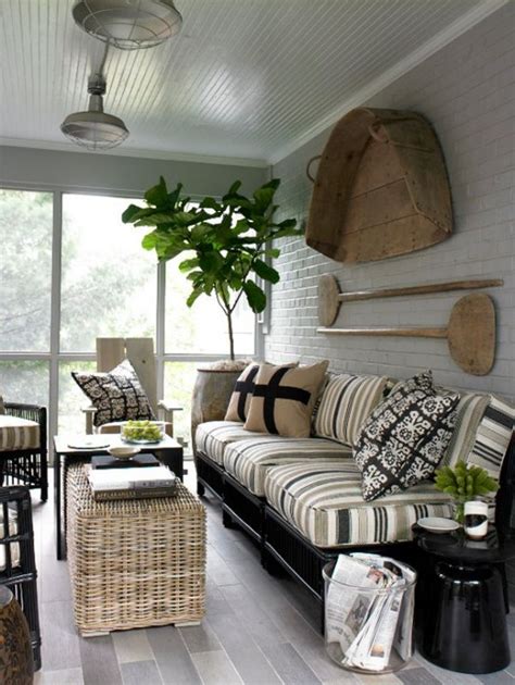comfy  relaxing screened patio  porch design ideas digsdigs