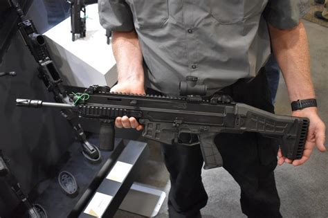 cz debuts  bren  ms carbine series   nato gunscom