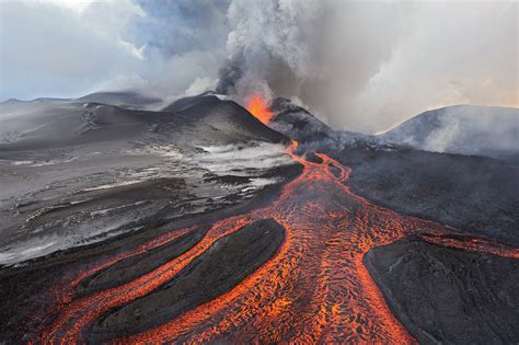 volcanic eruptions    climate carbon