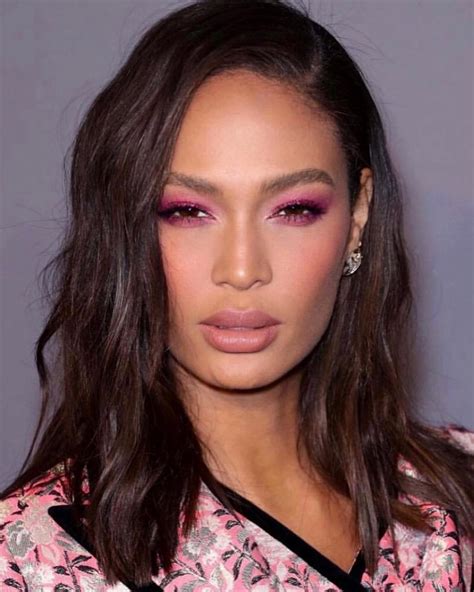 Why Celebrities Are Going Crazy For Pink Eye Makeup Savoir Flair