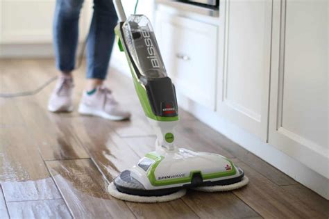 Best Mop For Applying Wax [2022 Review] Homeviable