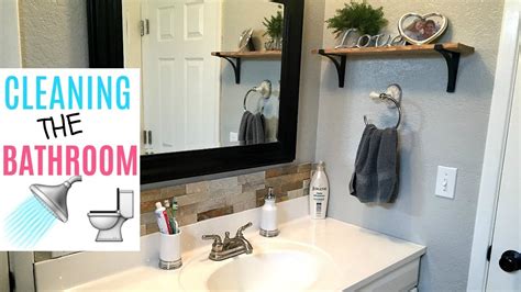 deep cleaning my bathroom how to clean your bathroom youtube