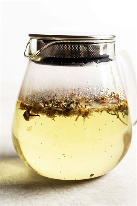 chamomile tea health benefits    brew properly   civilized
