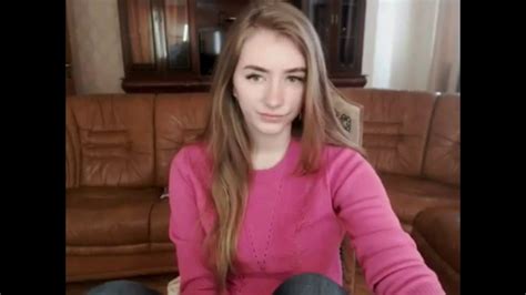 pretty girl webcam youtube