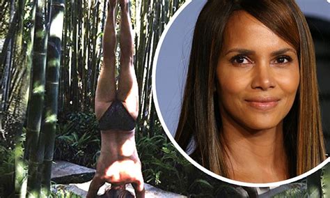 Halle Berry Goes Topless To Perform A Yoga Headstand Daily Mail Online