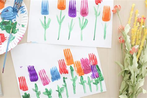fork stamped tulips craft toddler  play crafts