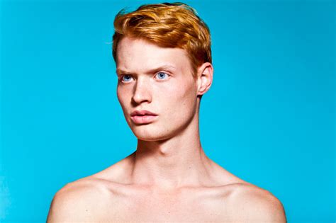 I capelli rossi su una donna bene o male sono quasi sempre apprezzati, ma per quanto riguarda gli uomini non. Capelli rossi: i 100 ragazzi piÃ¹ sexy del mondo - Gay.it