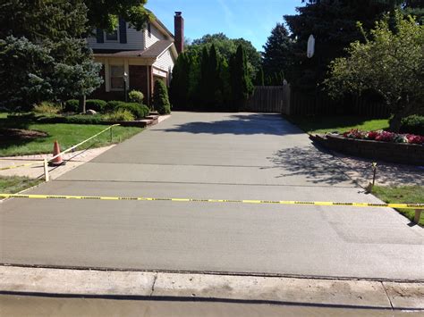 concrete driveway  clinton twp mi concrete contractors shelby twp mi stamped concrete