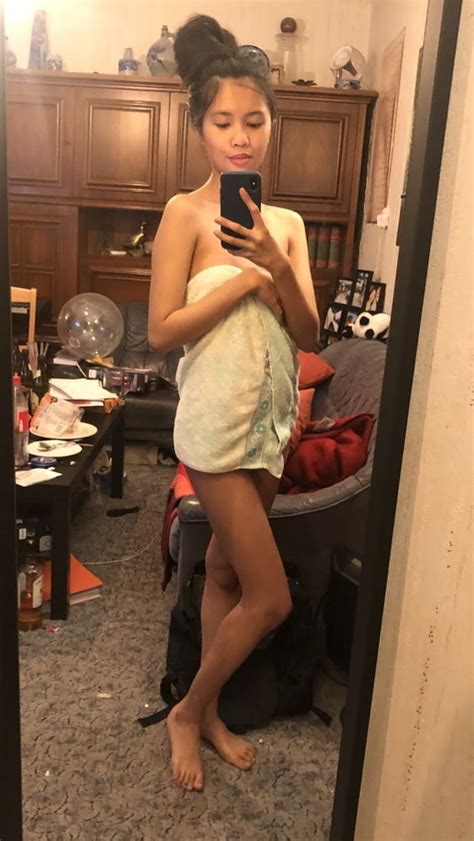 naughty filipina slut loves to show her naked body 402 pics xhamster