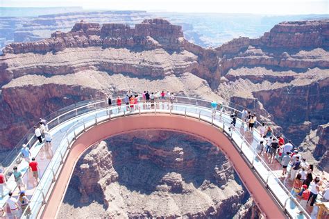 tourists turned   grand canyon  sites benefited