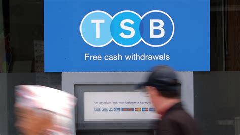 tsb   knees   banking fiasco  boss