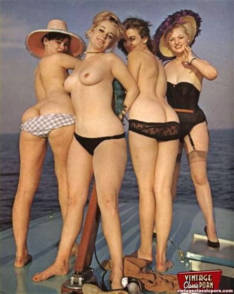 pinkfineart 40s girls outdoors 1 from vintage classic porn