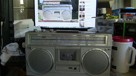 jvc rc jw forty year sold review  cassette amfm shortwave portable boombox record play