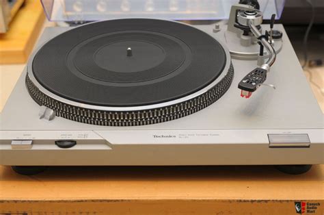 technics sl  direct drive turntable  pictures photo  canuck audio mart