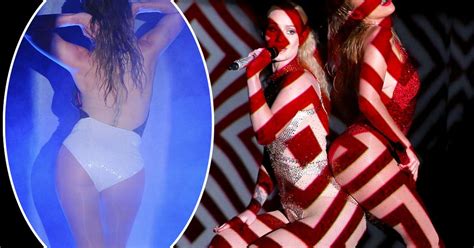 Watch Booty Shaking Jennifer Lopez Close American Music Awards In Style