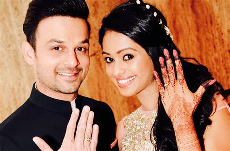 ravish mugdha get engaged