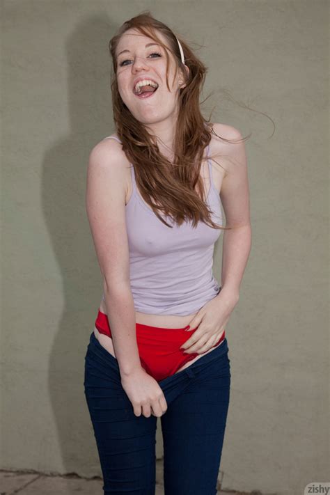 slim teen redhead in sexy skinny jeans outd xxx dessert picture 3