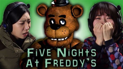 Korean Girls Play Five Nights At Freddy S Youtube