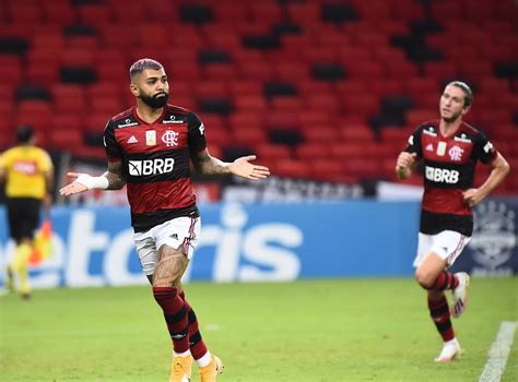 Flamengo Vence Vasco E Diminui A Distância Para A Liderança Blog De
