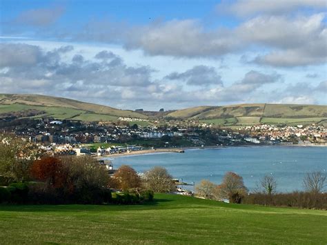 swanage mayor asks       vulnerable   town enters