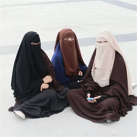 pin oleh umm aisha di sister in islam di 2020 wanita