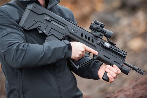 top   assault rifles pewpewzone