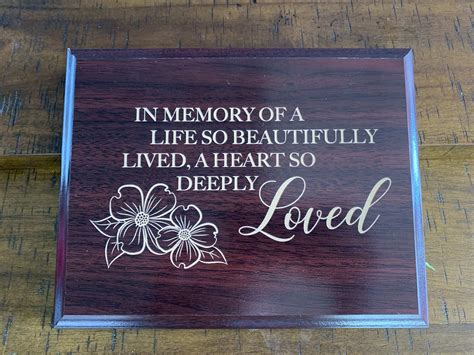 memory wood plaque  laredo tx garzas floral gift shop