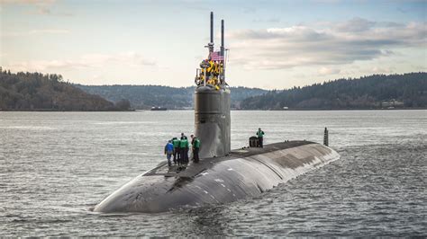 navys  attack submarine   wider  based    columbia class missile boats