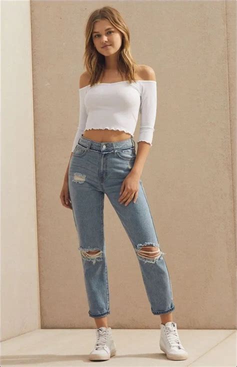 amazing idea to try cute mom jeans blue mom jeans school outfits
